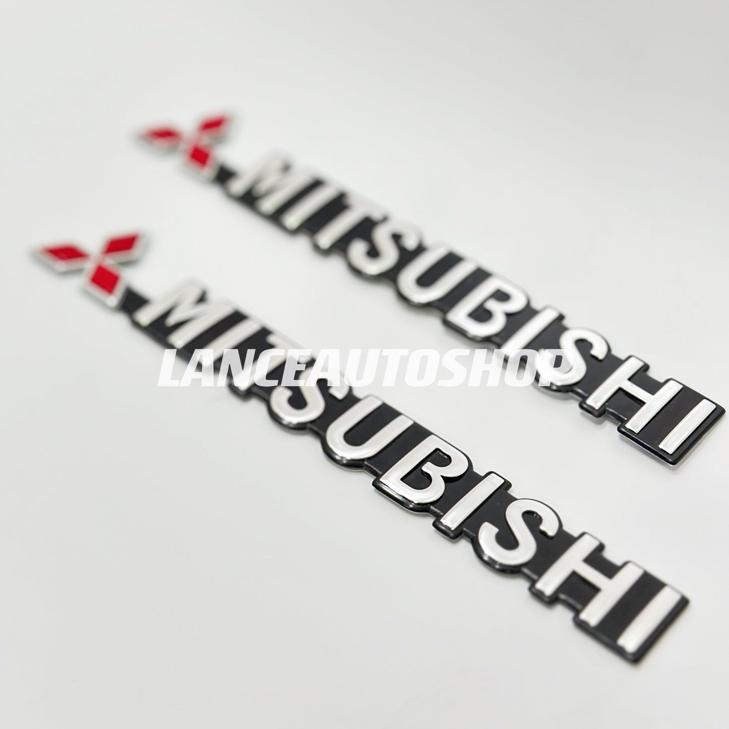 MITSUBISHI Word Emblem Badge Mitsubishi Letter Logo Emblem E-001