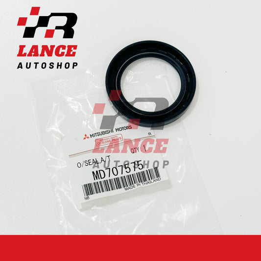 Mitsubishi Montero 2008-2015/ L200 Triton Strada 2005-2015 Torque Converter Oil Seal MD707575